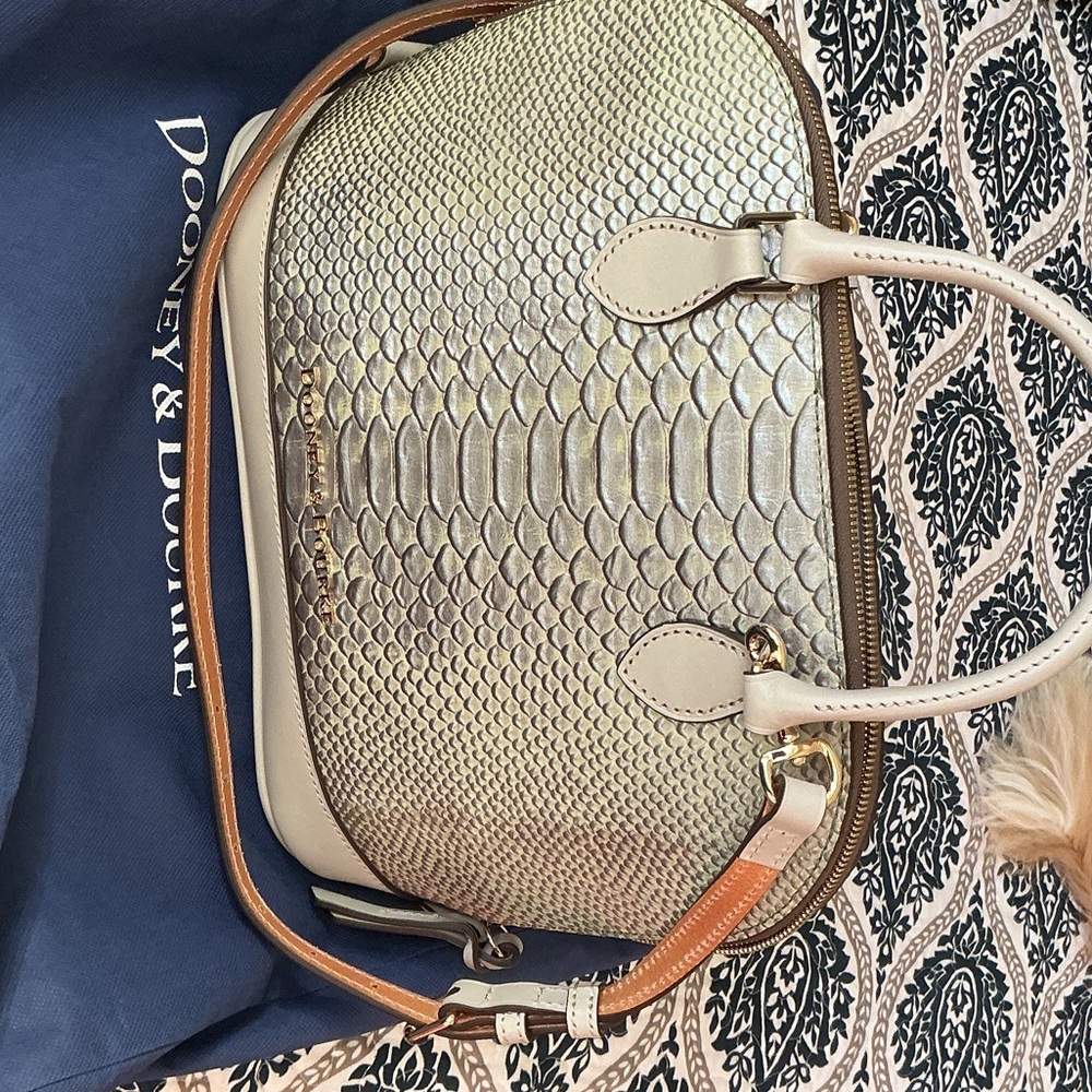 Dooney & Bourke metal green zip zip satchel NWT.
